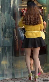 姐姐用丝袜帮我 下载,姐姐的下载奇遇记