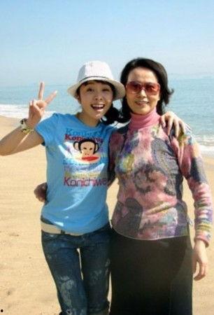 明星妈妈网,揭秘明星育儿经，育儿知识一网打尽