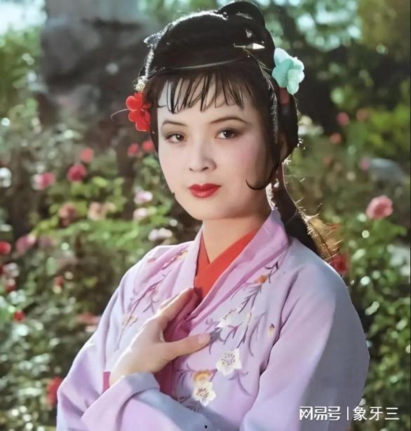 红楼的女明星,揭秘那些闪耀银幕的女明星