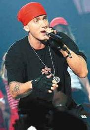 阿姆骂明星,一场关于真实与虚伪的较量