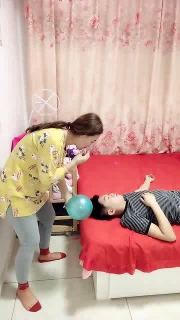 怎么整蛊睡着的老公,如何巧妙整蛊睡梦中的另一半